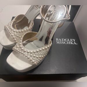 Badgley Mischka Bryleigh Heel SIZE 7